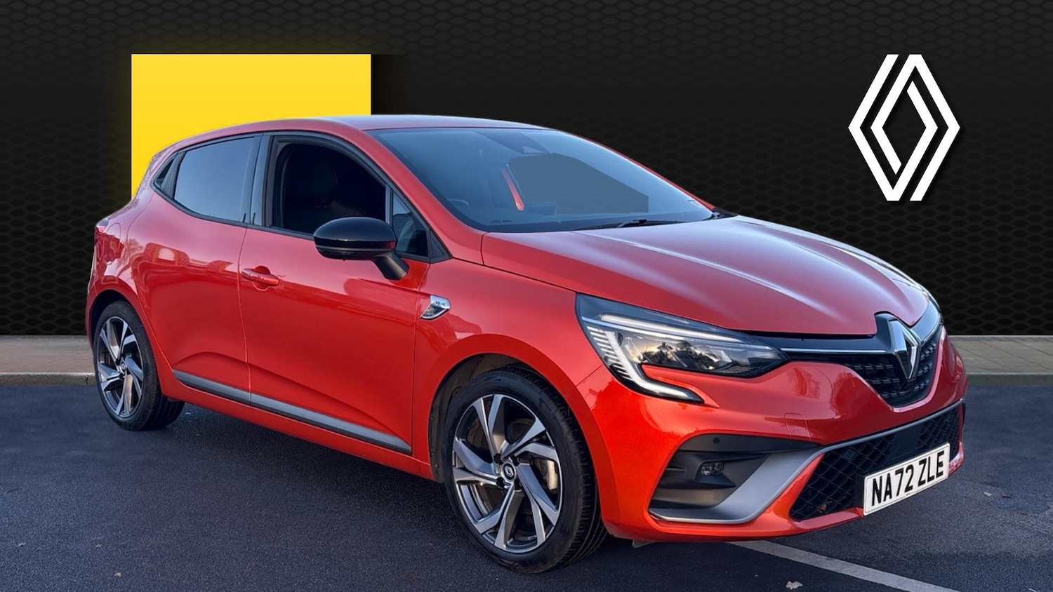 Used Renault Clio 2022 for sale - 76895228: Photo 1