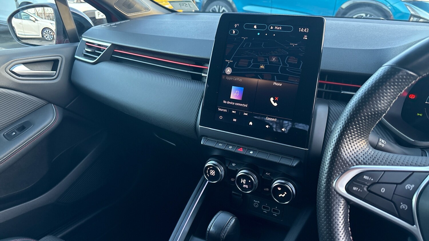 Used Renault Clio 2022 for sale - 76895228: Photo 14