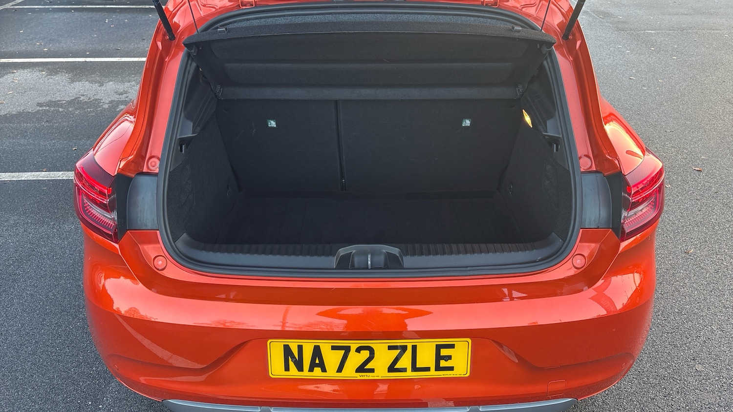 Used Renault Clio 2022 for sale - 76895228: Photo 4