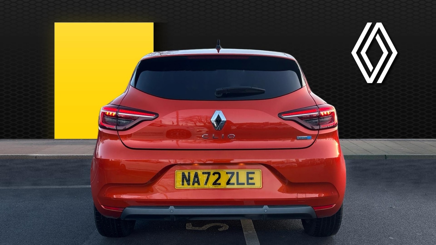 Used Renault Clio 2022 for sale - 76895228: Photo 6