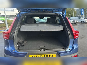 Used Volvo XC40 2018 for sale - 75617462: Photo