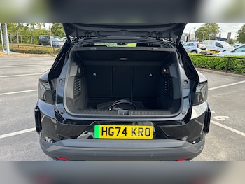 Used Renault Scenic E-Tech 2024 for sale - 79352875: Photo