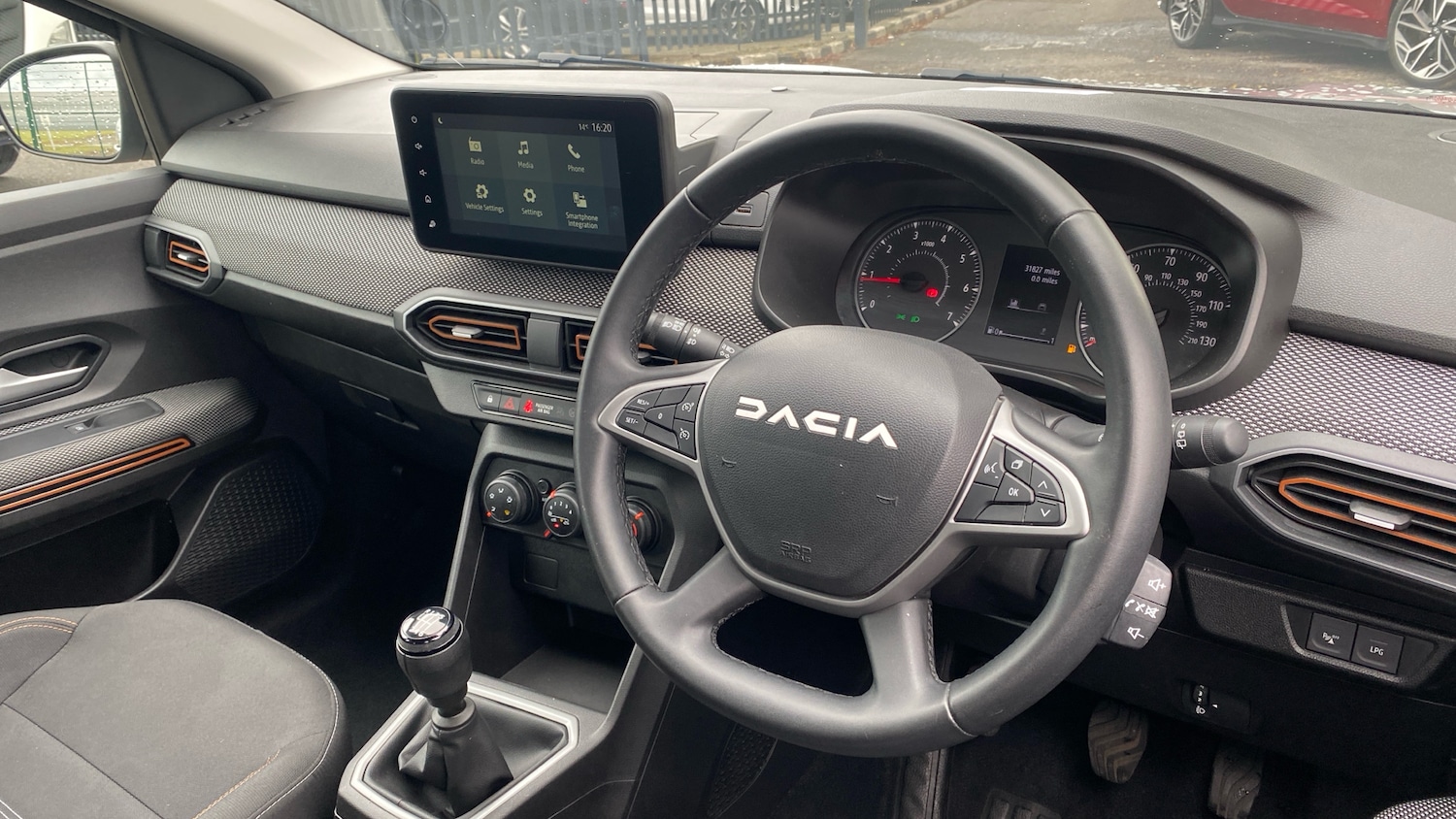 Used Dacia Sandero Stepway 2023 for sale - 76777898: Photo 11