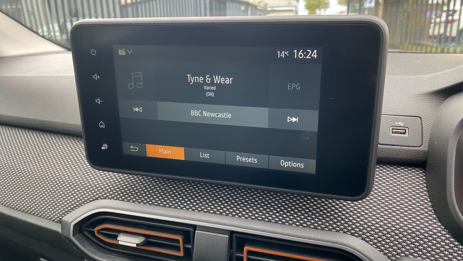 Used Dacia Sandero Stepway 2023 for sale - 76777898: Photo 28