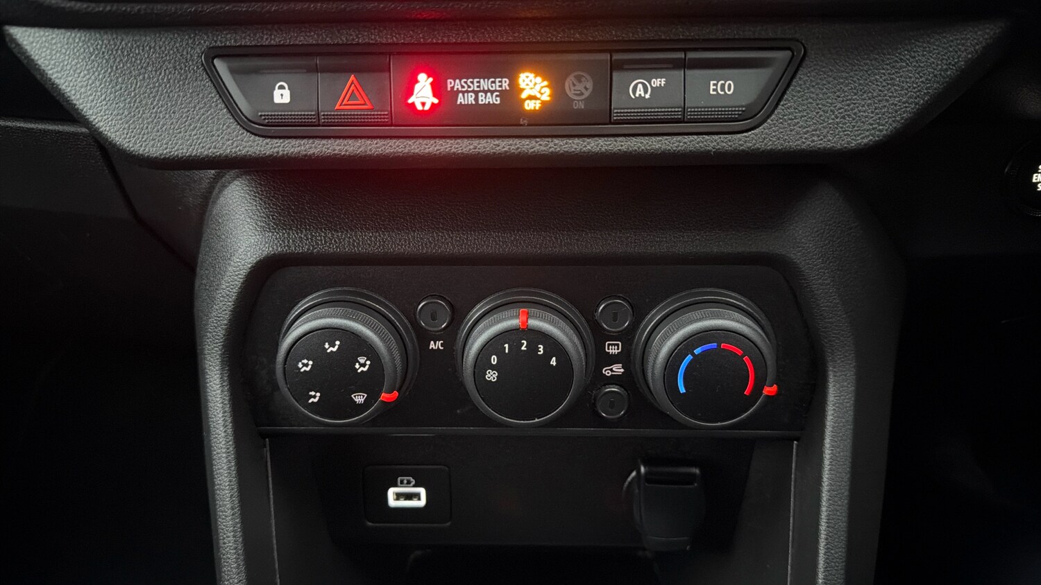 Used Dacia Sandero Stepway 2022 for sale - 76835280: Photo 22