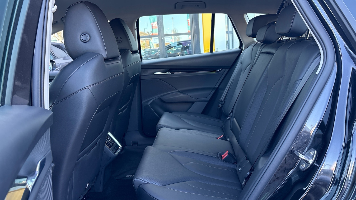 Used Skoda Enyaq 2023 for sale - 78025897: Photo 16