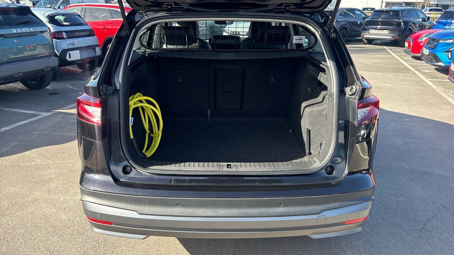 Used Skoda Enyaq 2023 for sale - 78025897: Photo 4