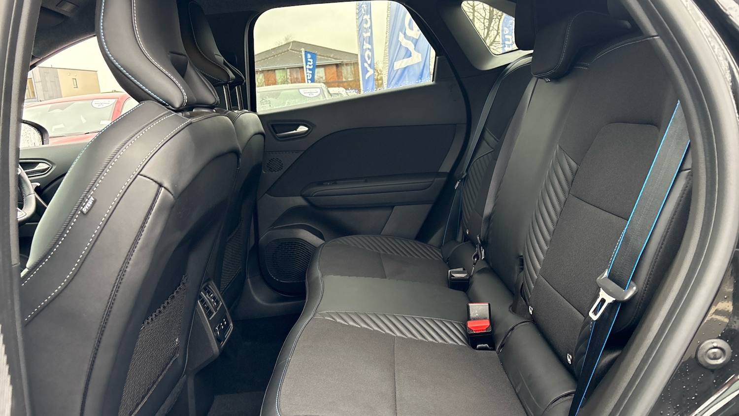 Used Renault Other 2024 for sale - 77555790: Photo 16