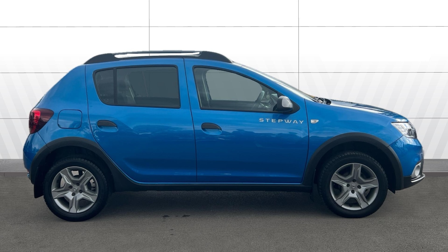 Used Dacia Sandero Stepway 2019 for sale - 76159903: Photo 5