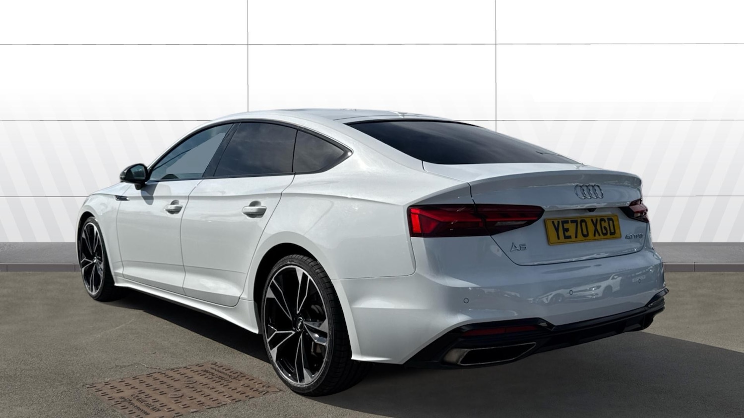 Used Audi A5 2020 for sale - 78176392: Photo 2