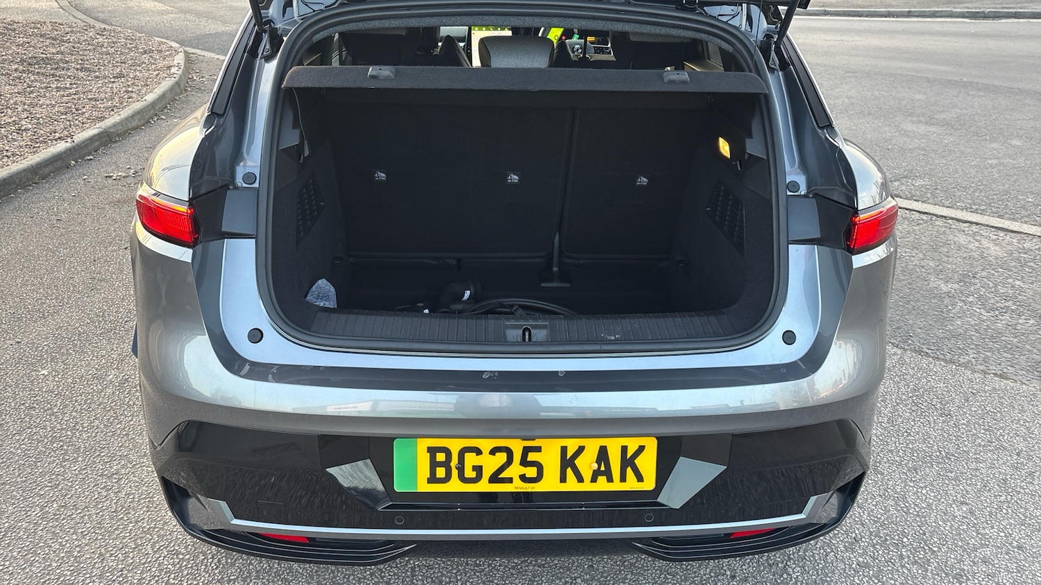 Used Renault Megane E Tech 2025 for sale - 78081589: Photo 4