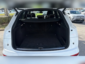 Used Audi Q5 2019 for sale - 78190096: Photo