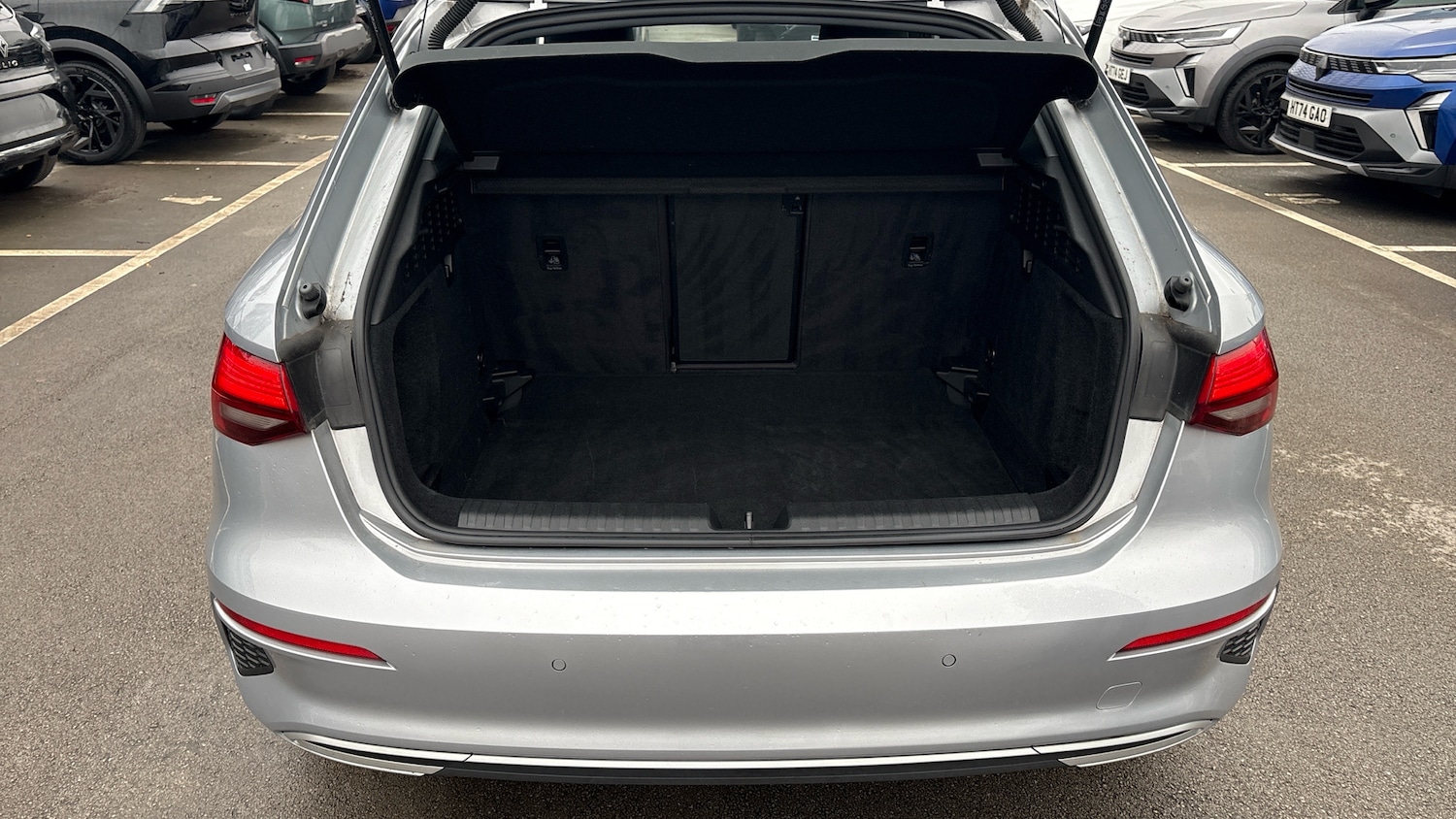 Used Audi A3 2021 for sale - 77532573: Photo 4