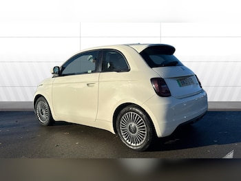 Used Fiat 500 2021 for sale - 76777223: Photo