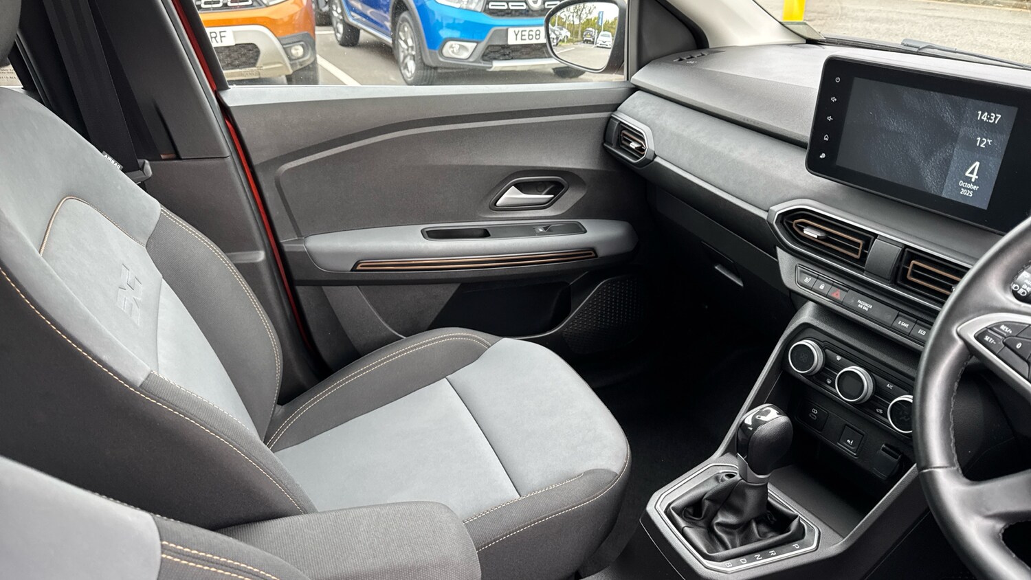 Used Dacia Jogger 2025 for sale - 75874667: Photo 14