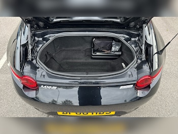 Used Mazda MX-5 2018 for sale - 76222111: Photo