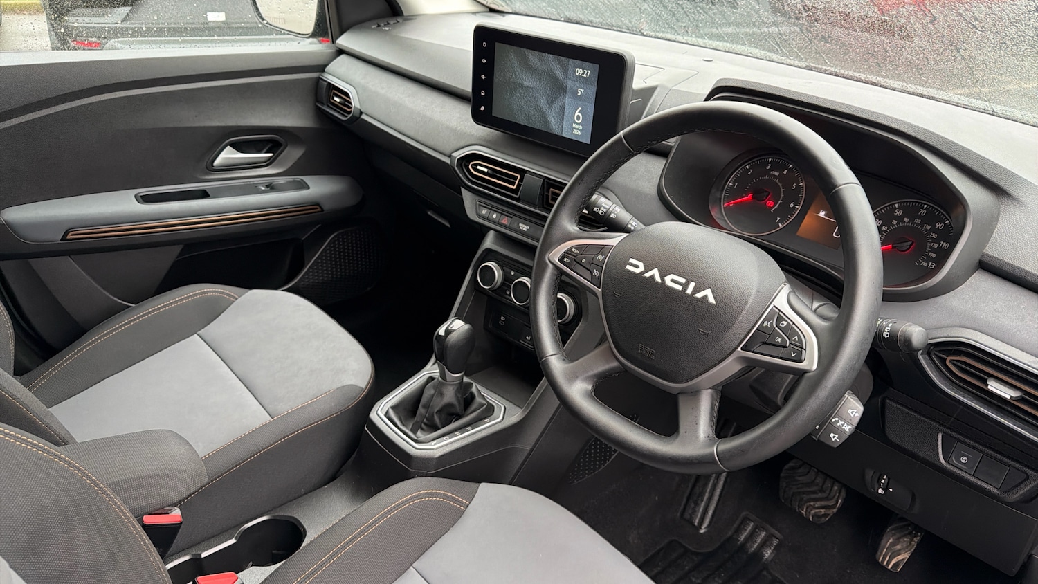 Used Dacia Sandero Stepway 2024 for sale - 77777454: Photo 11