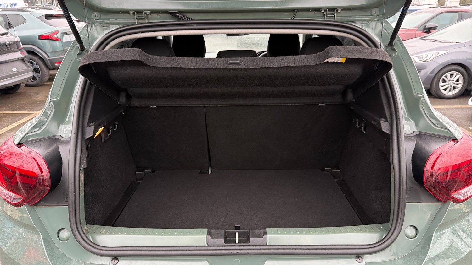 Used Dacia Sandero Stepway 2024 for sale - 77777454: Photo 4