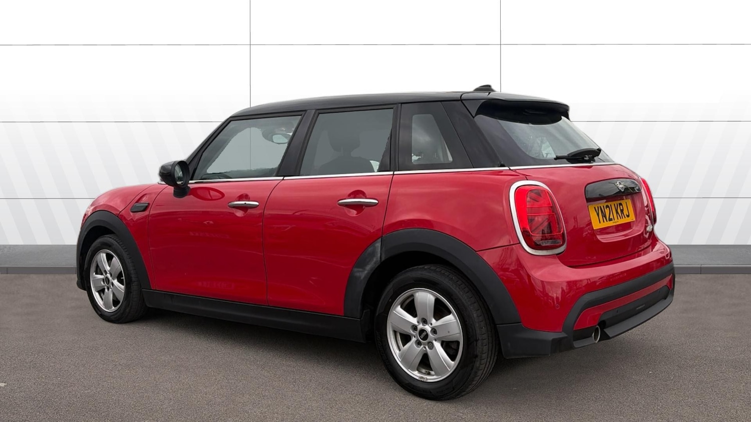 Used MINI Hatch 2021 for sale - 77834269: Photo 2