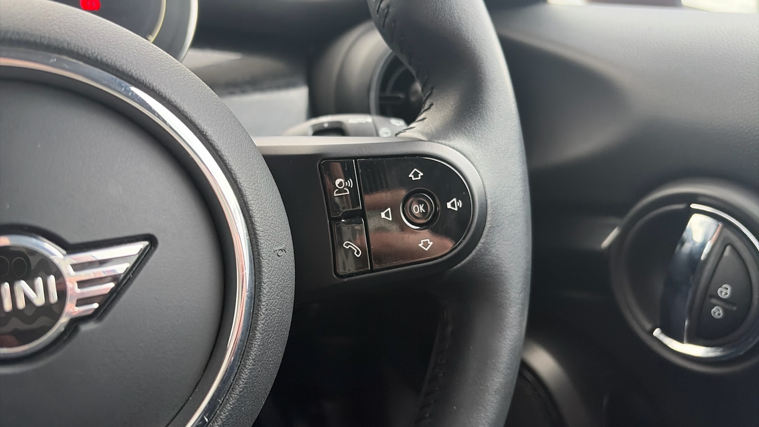 Used MINI Hatch 2021 for sale - 77834269: Photo 26