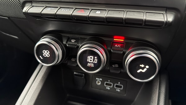 Used Renault Clio 2020 for sale - 76299725: Photo 22