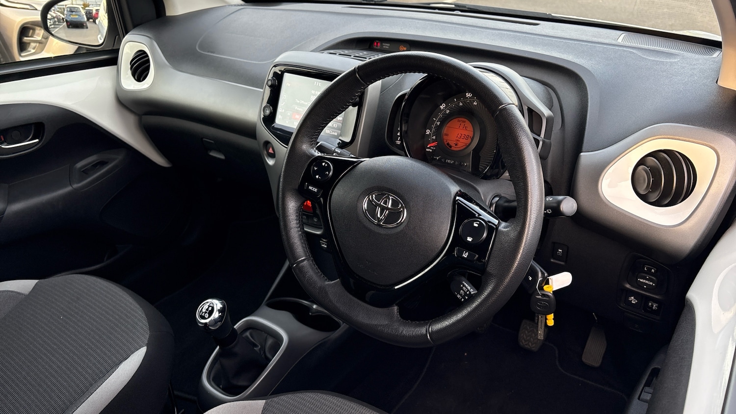 Used Toyota AYGO 2021 for sale - 76355448: Photo 11