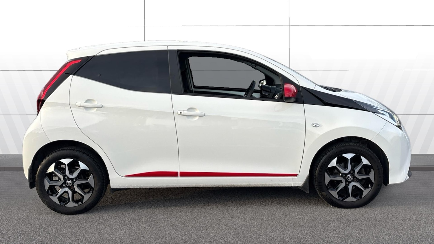 Used Toyota AYGO 2021 for sale - 76355448: Photo 5