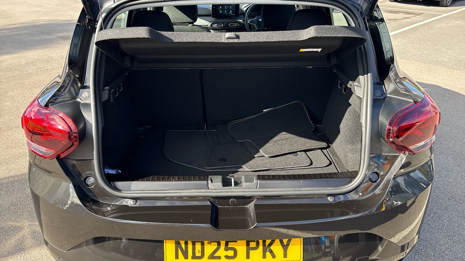 Used Dacia Sandero 2025 for sale - 76257555: Photo 4