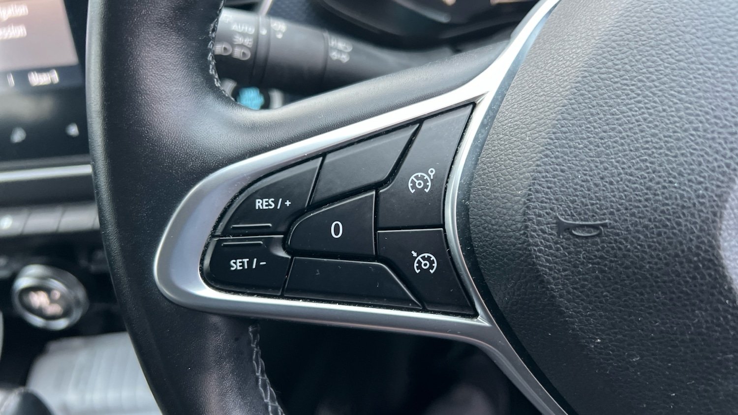 Used Renault Arkana 2022 for sale - 77186780: Photo 9