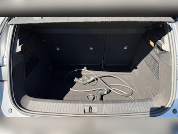 Used Renault Megane E Tech 2024 for sale - 78325321: Photo