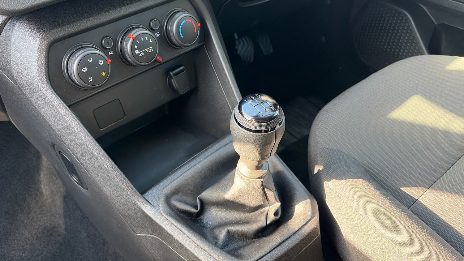 Used Dacia Sandero 2023 for sale - 77630678: Photo 13