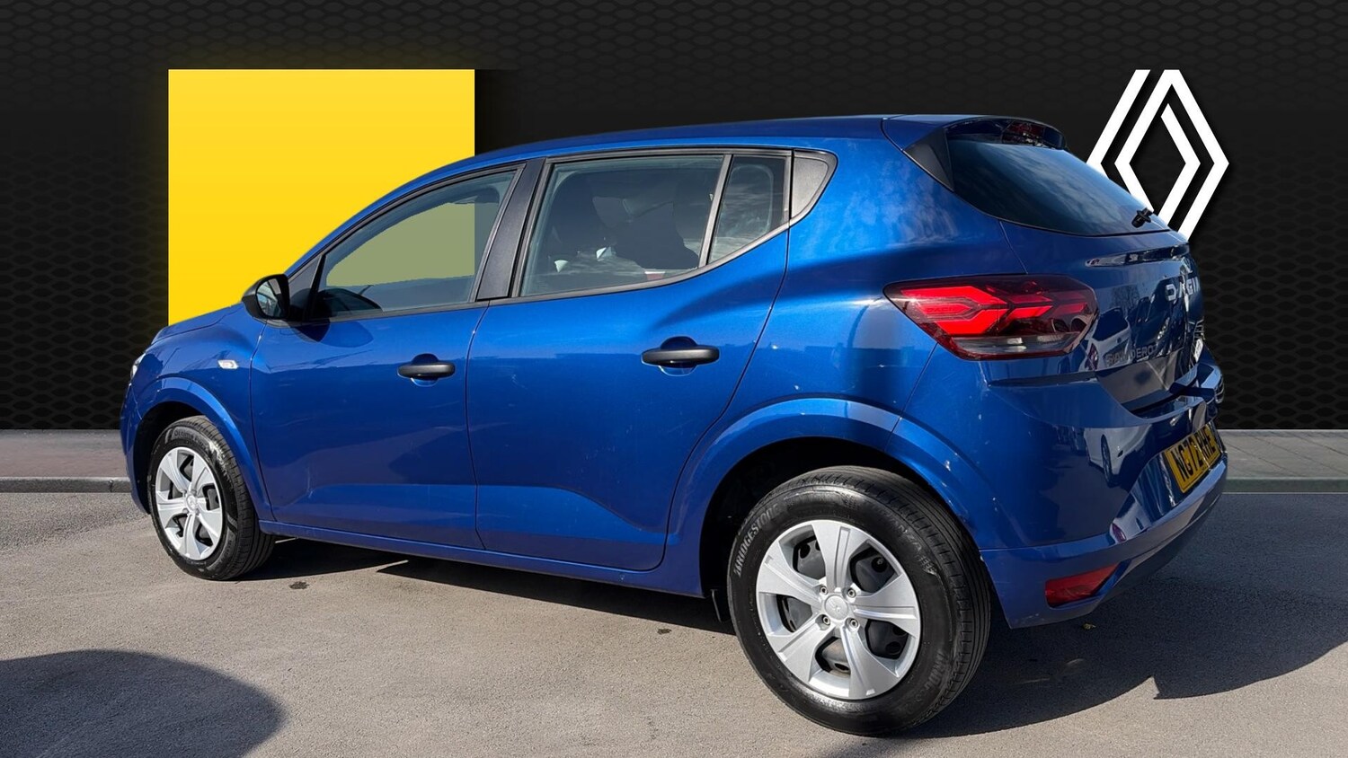 Used Dacia Sandero 2023 for sale - 77630678: Photo 2