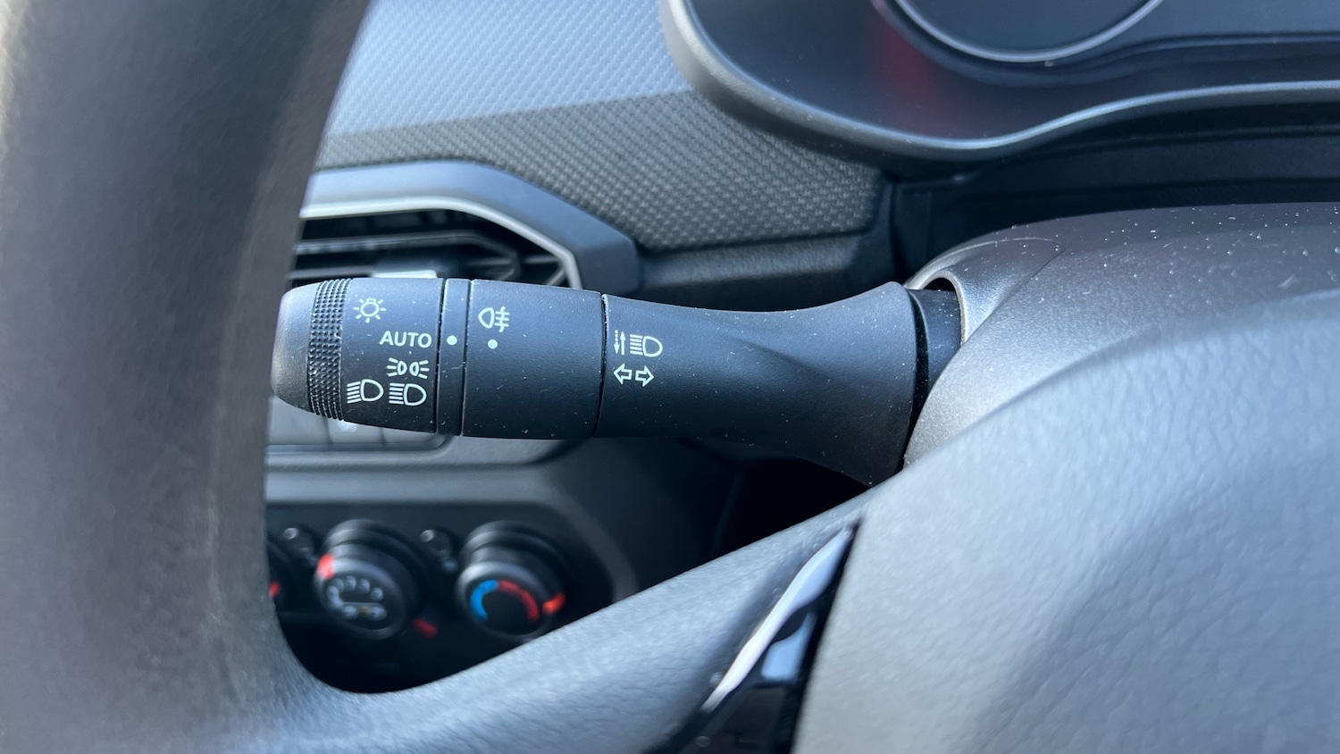 Used Dacia Sandero 2023 for sale - 77630678: Photo 25