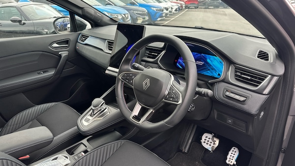 Used Renault Other 2025 for sale - 76183145: Photo 11