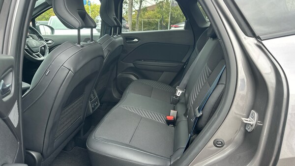 Used Renault Other 2025 for sale - 76183145: Photo 16