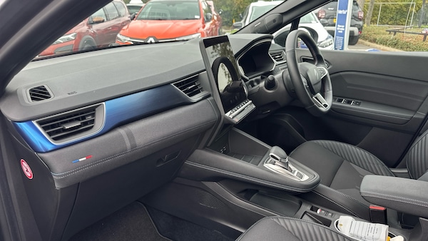 Used Renault Other 2025 for sale - 76183145: Photo 9