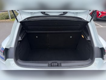 Used Renault Clio 2024 for sale - 78628841: Photo