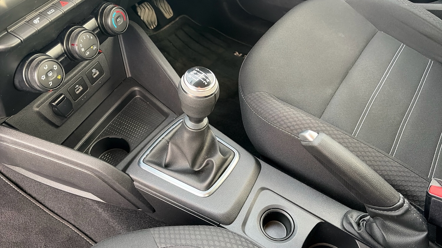 Used Dacia Duster 2022 for sale - 77945958: Photo 13