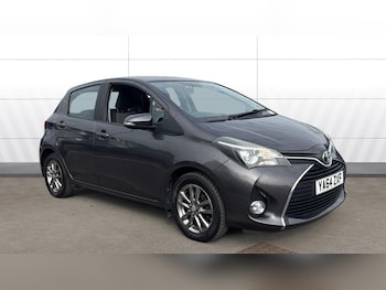 Used Toyota Yaris 2015 for sale - 78510645: Photo