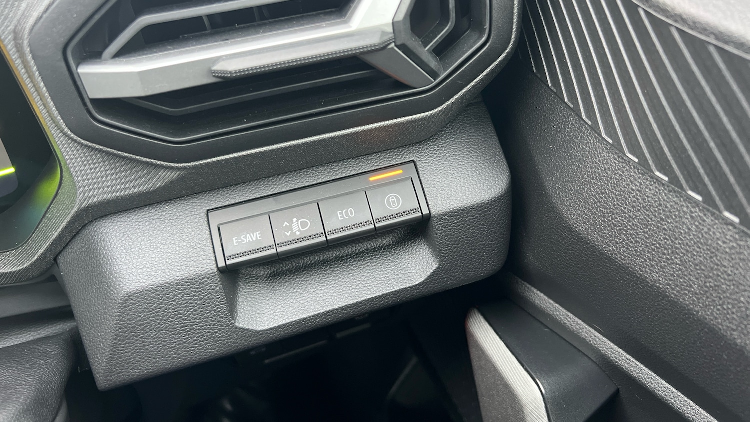 Used Dacia Bigster 2025 for sale - 77063202: Photo 19