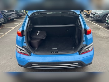 Used Hyundai KONA 2021 for sale - 76971842: Photo