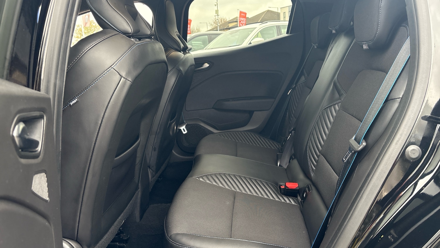 Used Renault Clio 2025 for sale - 76895199: Photo 16