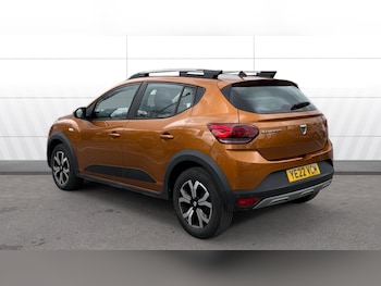 Used Dacia Sandero Stepway 2022 for sale - 78131703: Photo