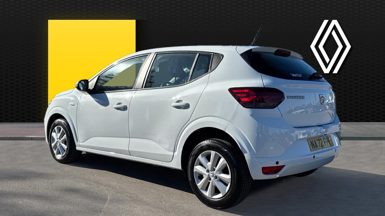 Used Dacia Sandero 2022 for sale - 76461218: Photo 2