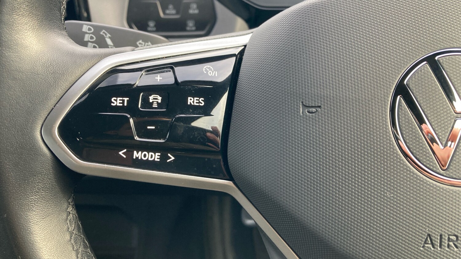 Used Volkswagen ID.3 2022 for sale - 77717665: Photo 28