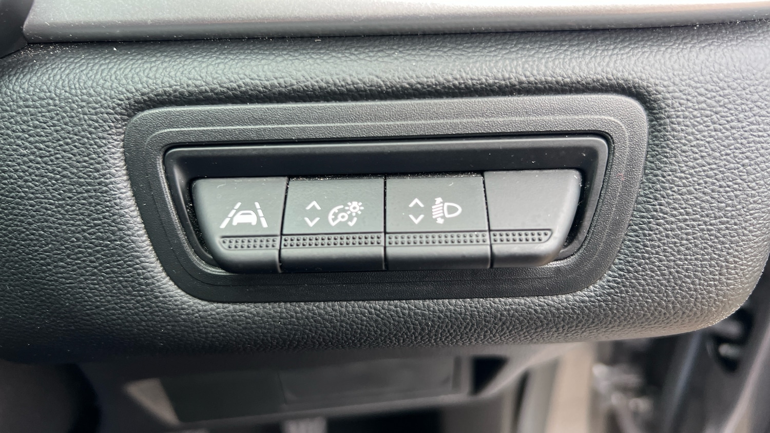 Used Renault Captur 2022 for sale - 76405170: Photo 9