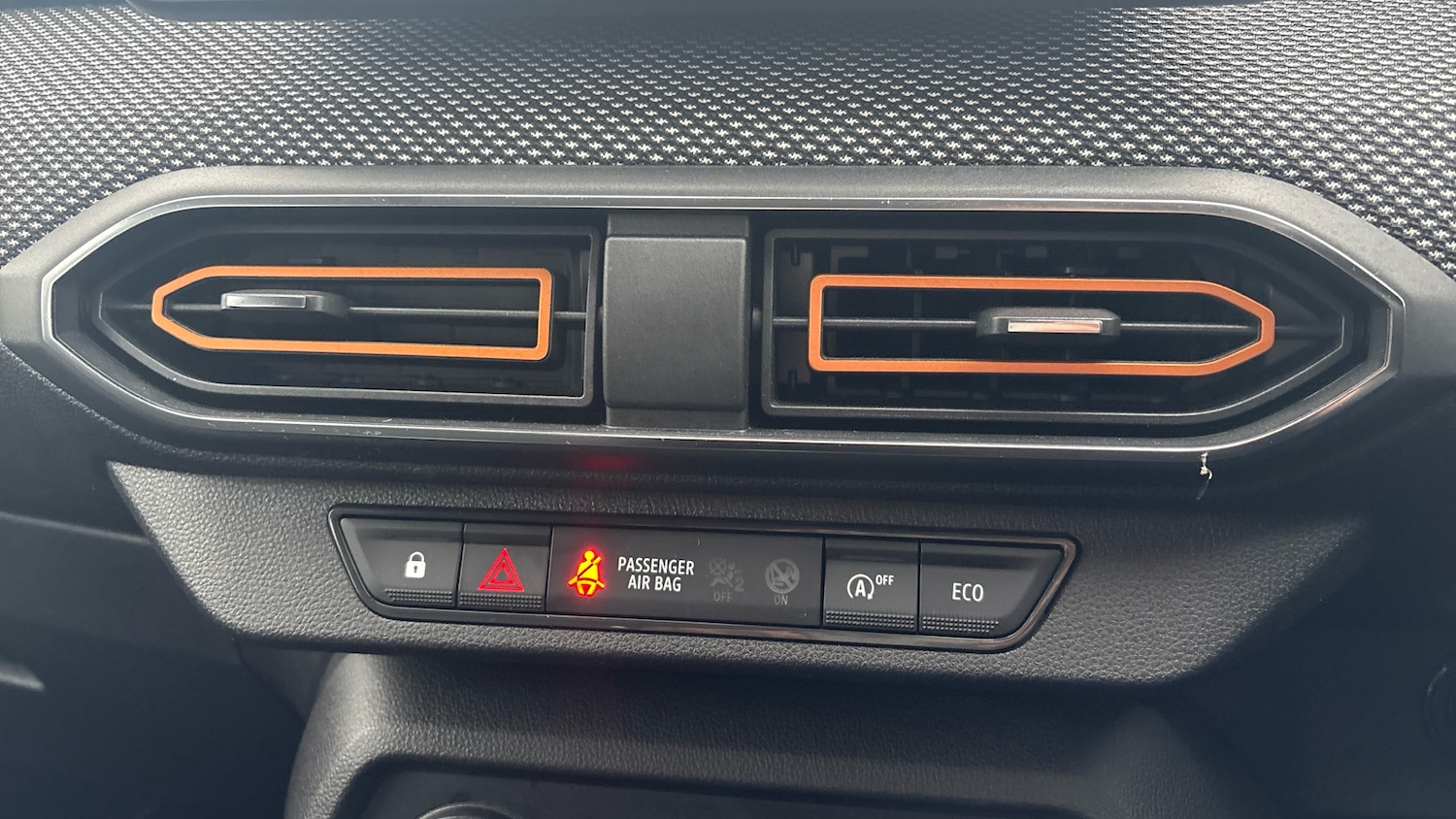 Used Dacia Sandero Stepway 2022 for sale - 76799038: Photo 25