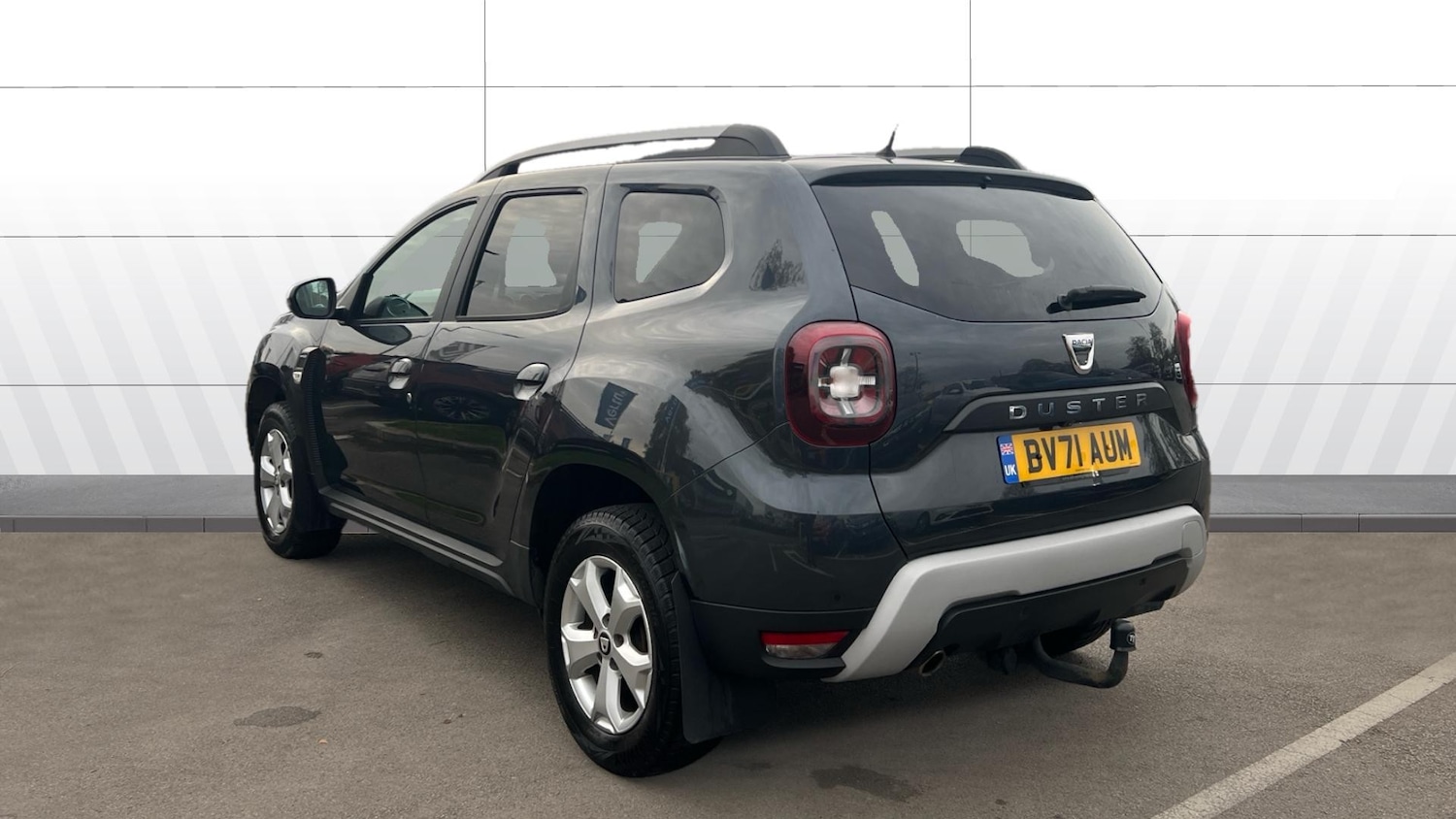 Used Dacia Duster 2021 for sale - 76637610: Photo 2