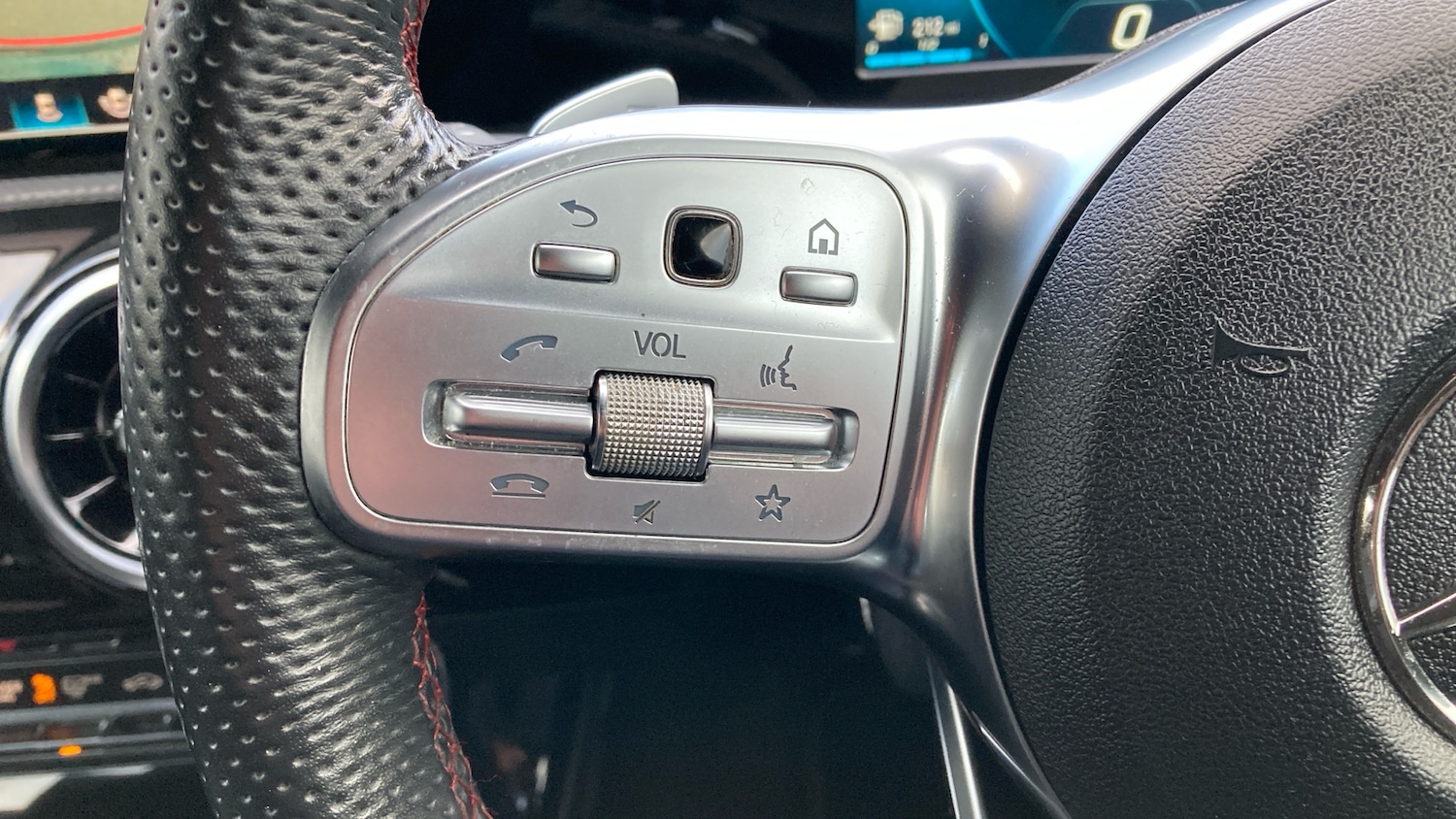 Used Mercedes-Benz A-Class 2019 for sale - 77665502: Photo 24