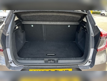 Used Renault Captur 2020 for sale - 79307304: Photo